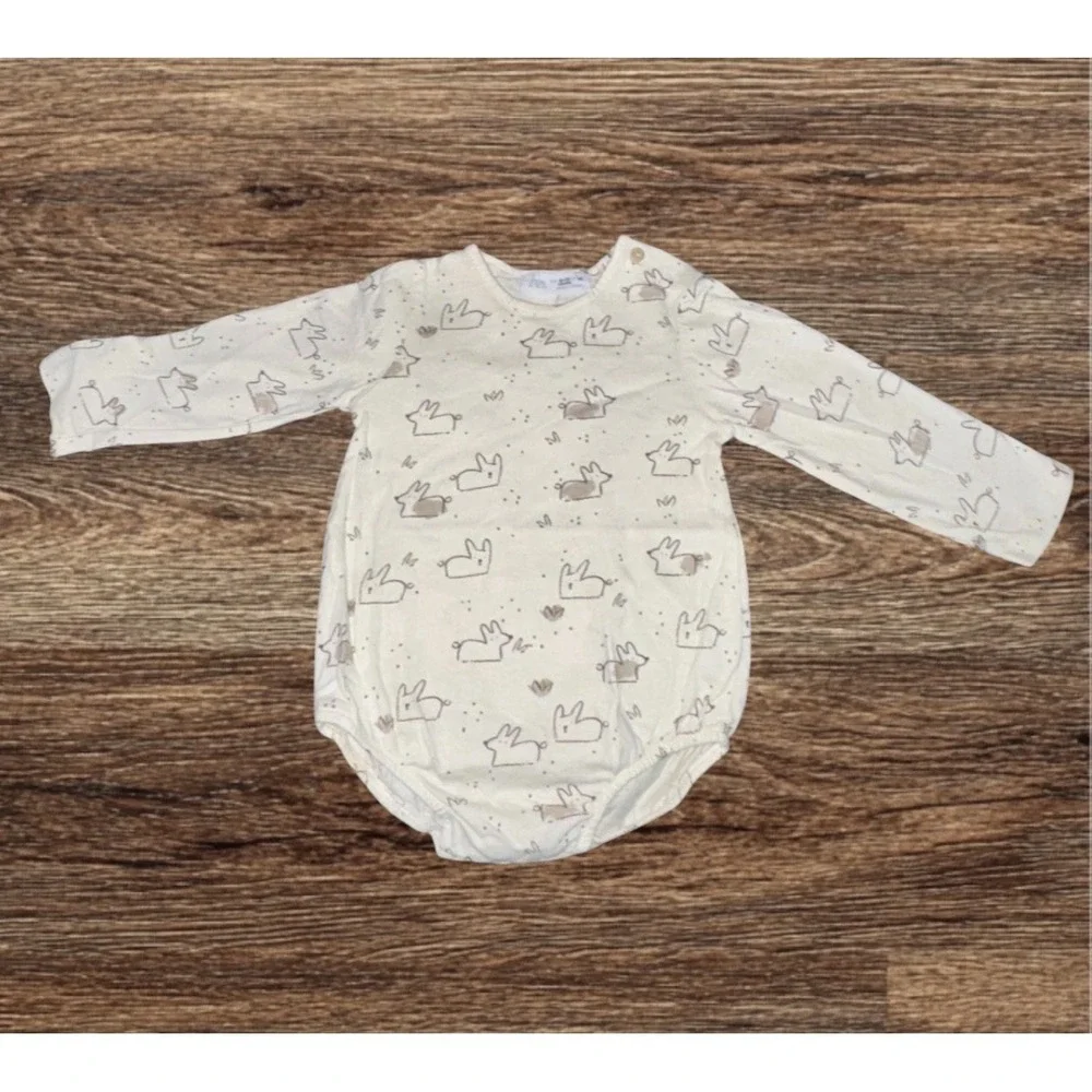 Zara Bunny Print Cotton Long bodysuit  9-12 Months Ivory Button Easter